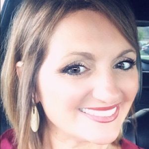 Meet your Posher, Brandy